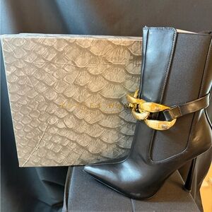 Azalea Wang Cassia Black 8M BNIB